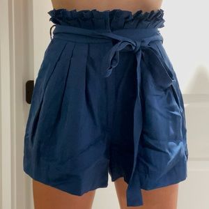ASTR The Label Pacific Pleated Blue Shorts S